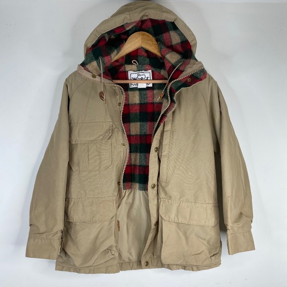 Vintage Woolrich Woman Chore Coat S Wool Lined Plaid Barn Utility Fisherman - Picture 1 of 16